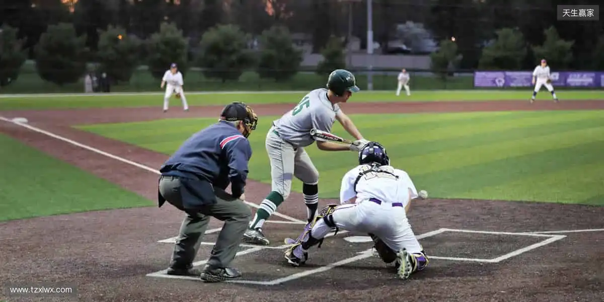 球星同款，即刻拥有！⚡️